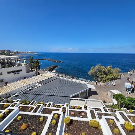 아파트 Stunning 2 Bedroom Penthouse With Sea View K213 아데제