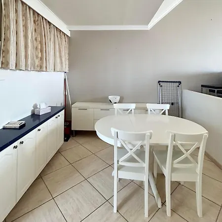 Stunning 2 Bedroom Penthouse With Sea View K213 아파트