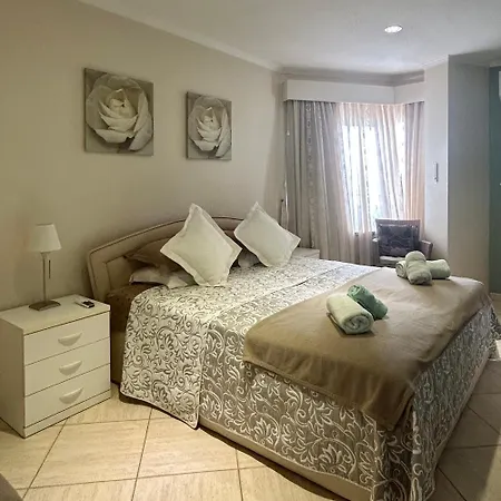 Stunning 2 Bedroom Penthouse With Sea View K213 דירה