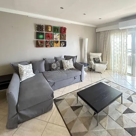 Stunning 2 Bedroom Penthouse With Sea View K213